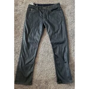 Levis Mens Classic Dark Wash Straight Jeans Size 34x30 10717